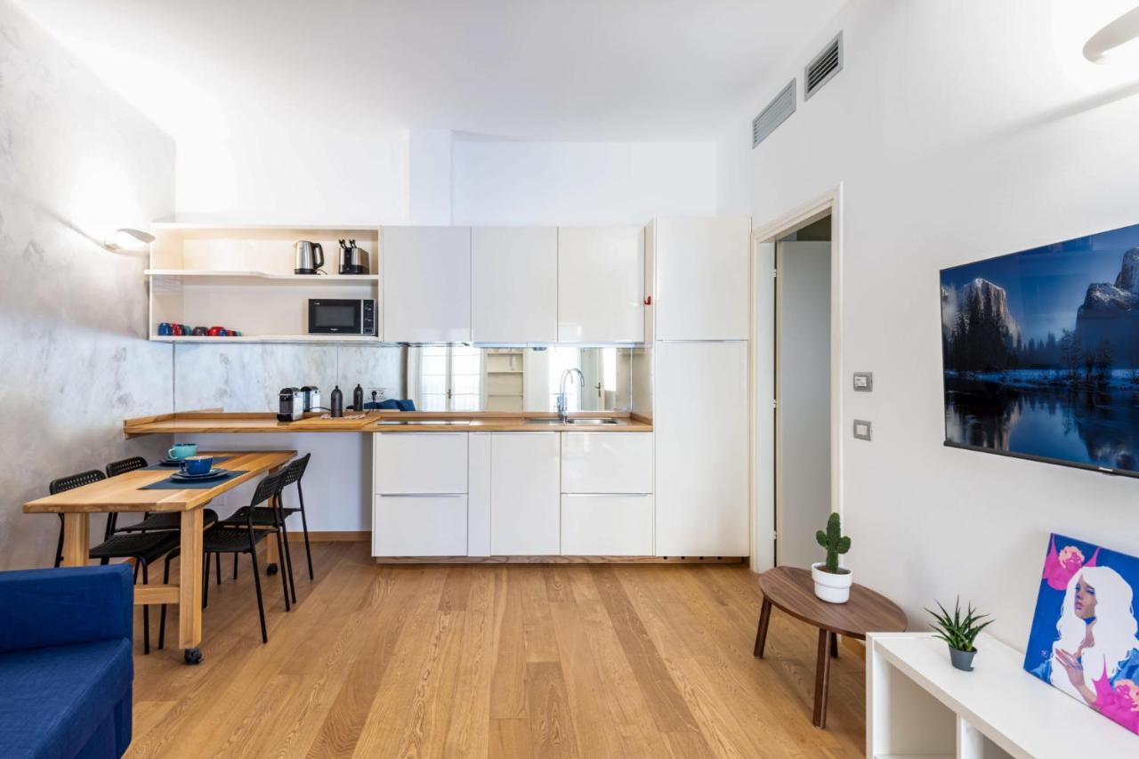 Easylife - Romantico Appartamento Sulla Darsena Milan Exterior photo